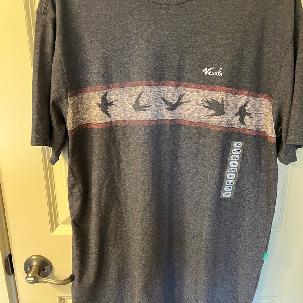 VISSLA Gray Short Sleeve Tee Casual Cotton Blend